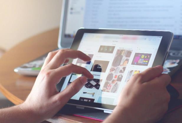 呼和浩特網絡公司|響應式H5網站建設的優勢